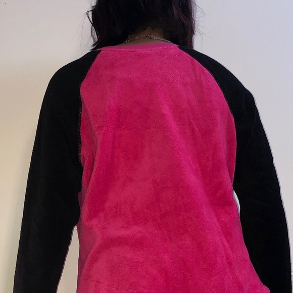 Minnie Mouse Fuzzy Sweater - Picture 2 of 3